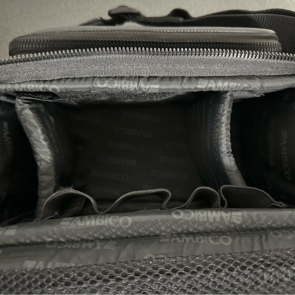 Ambico Signature Series Padded Camera Gear Camcorder Bag VHS-C/8mm (V-4465) - Picture 10 of 10